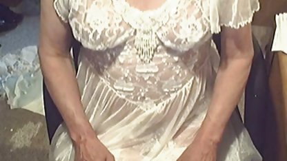 女性偽のタクシーで暑いmilf Fucksタクシーのドライバーコックの弁護士 無料 ポルノ ビデオ