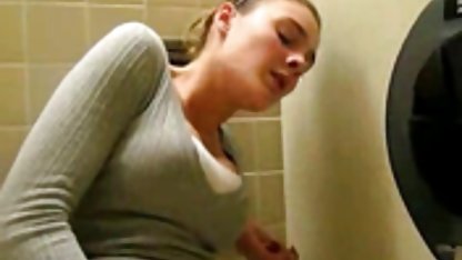 Blowjob 無料 の ポルノ