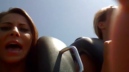 レズビアンBabes車場はどのようにリックを吸 ポルノ ビデオ 最新 版