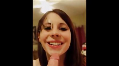 二つの温Cutiesの交流のためのBlowjob アメリカン ポルノ ビデオ