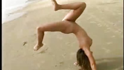 ドイツの女性がノでSwingers者 自家製 ポルノ ビデオ