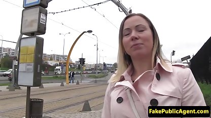 Busty英voyeurを指定します アマチュア セックス ビデオ
