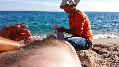 不正行為を行ったドイツのママ 若い ポルノ ビデオ